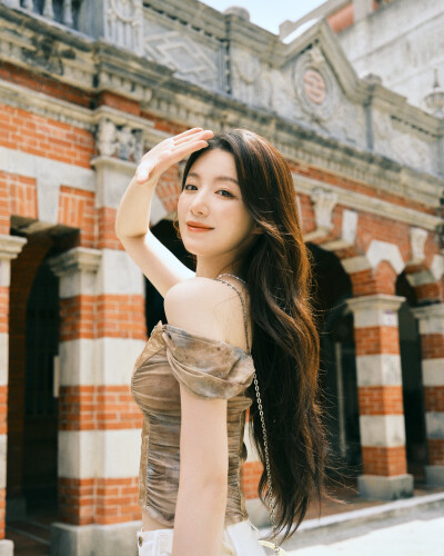 Shuhua, Taoyuan's Tourism Ambassador, at Daxi Old Street. 