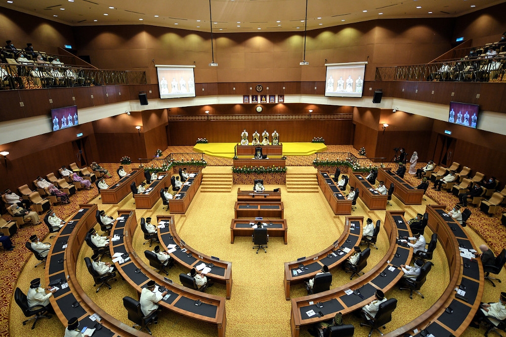 Three PAS state assemblymen in Perlis whose positions were automatically vacated following the immediate termination of their party membership. — Bernama pic