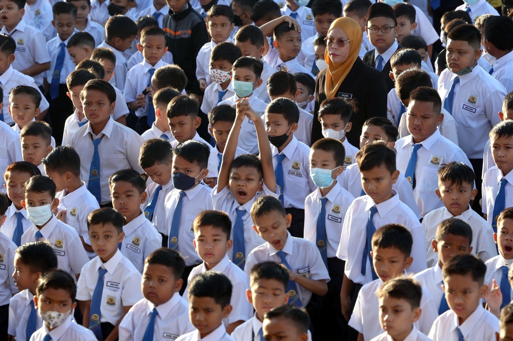 Shouldn’t the education sector be preparing our kids where the ‘book’ is no longer delimited by physical binders, where information flows (from producer to producer) rather than remain static?  — Bernama pic