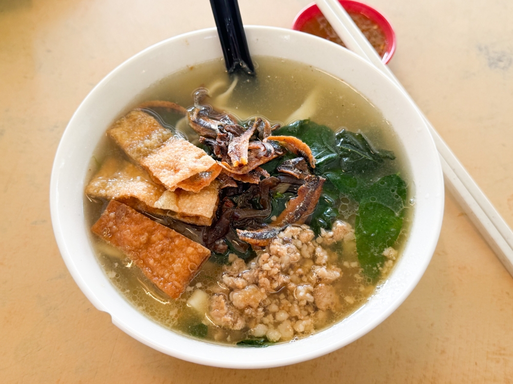 Traditional Soup Pan Mee is a classic that is prepared with a homemade ‘ikan bilis’ broth, minced meat and ‘sayur manis’. — Picture by Lee Khang Yi