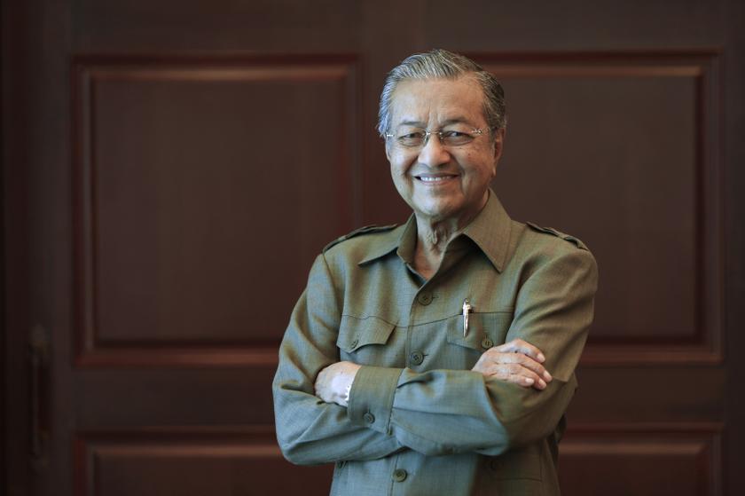 Former Malaysian prime minister Tun Mahathir Mohamad speaks during an interview at his office in Kuala Lumpur October 18, 2013. u00e2u20acu201d Reuters pic